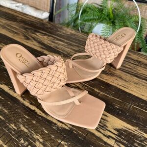 OLIVIA JAYMES 💕 Nude Braided Heels - Size 10